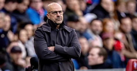 Peter Bosz Dat Klinkt Bijna Crimineel Maar Dat Is Het Psvfans