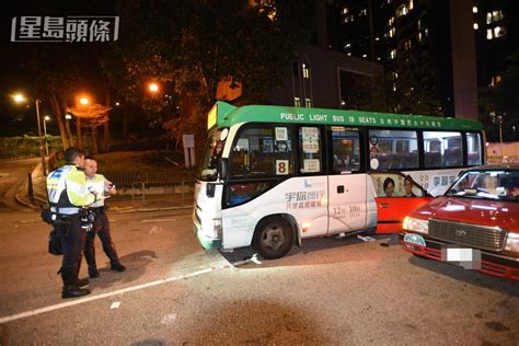 疑未拉手掣心急落車取晚餐 小巴突溜前男司機捲車底送院不治 星島日報