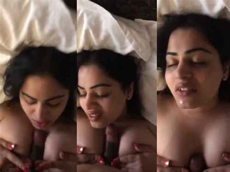 Beautiful Sexy Wife Tits Fuck Desi BF