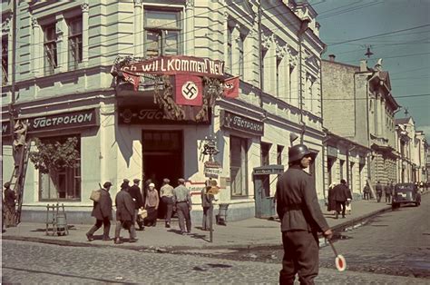 Харків/Kharkiv/Kharkov, 1942. : r/wwiipics