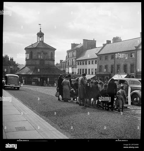 Market Place, Barnard Castle, County Durham, 1936. Looking south along ...