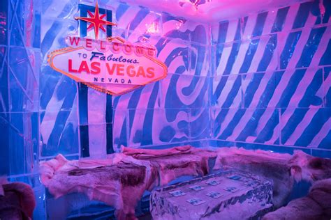 Visitors Chill Out At Minus5 Ice Lounge Amid Las Vegas Heat— Photos Las Vegas Review Journal