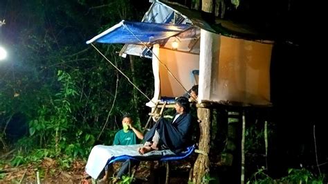 Not Solo Camping Hujan Deras Membangun Rumah Pohon Berburu Burung