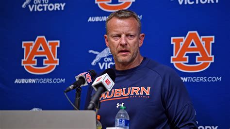 Rumors: Bryan Harsin Tells Auburn Players To Quit Rather Than Redshirt