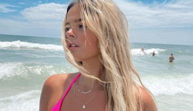 Lizzy Musi Wiki Bio Age Bikini Photos Boob Job Photos Height Weight Career Education