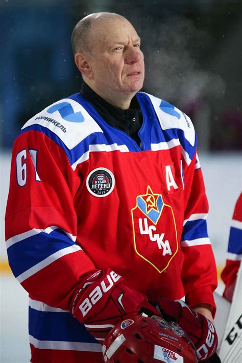 Suurrahoittaja ja miljardööri Vladimir Potanin paljastaa, kuinka paljon ...