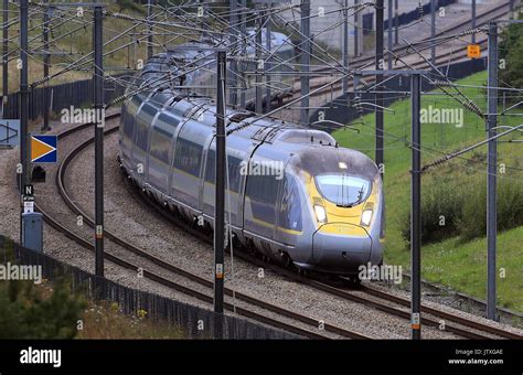 A Eurostar E320 Train The Latest Train The Eurostar Fleet Passes