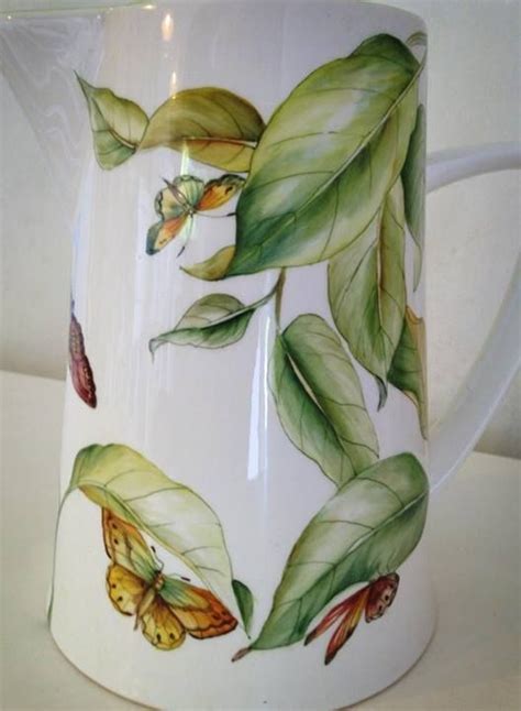 Pin De Kay Waldron En Painting Leaves Grass Porcelana Pintada Jarra