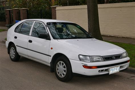 Toyota Corolla Hatchback 1998