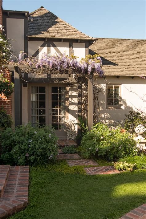 La Jolla Courtyard Paradise Traditional House Exterior San Diego By Wild Woman Design