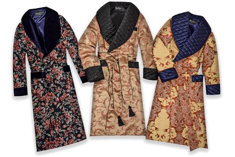 Mens Quilted Silk Luxury Dressing Gown Gentlemans Paisley Smoking