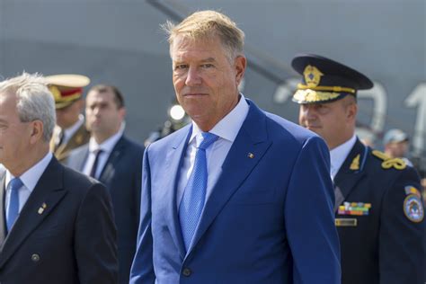 Cine I Va Lua Locul Lui Klaus Iohannis Kelemen Hunor A F Cut Anun Ul