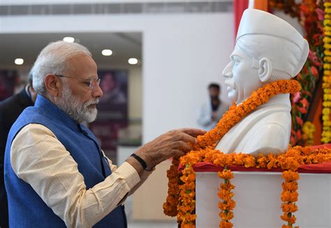 PM visits BHU in Varanasi; inaugurates Pandit Madan Mohan Malviya ...