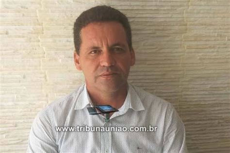 Ex Prefeito De Santana Do Munda Marcelo De Souza Sofreu Tr S A Es