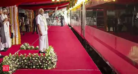 Vande Bharat Express Pm Modi Flags Off Keralas First Vande Bharat