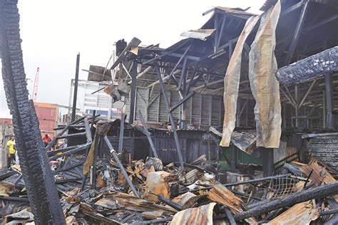 Stabroek Market “is in a bad shape” – Vendors - Guyana Times