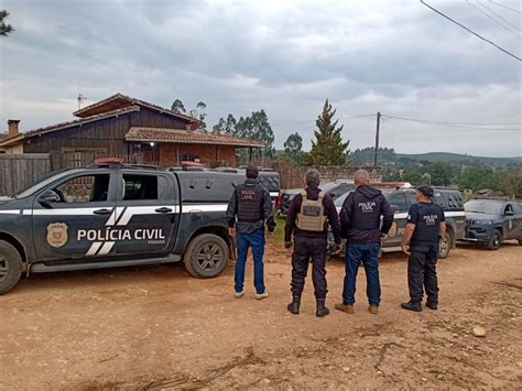 Pol Cia Civil De Seng S E Ponta Grossa Prendem Homem Em Flagrante Por