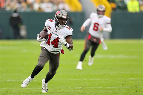 Bucs Vs Packers Predictions And Staff Picks For NFL Week 15 Bucs Nation