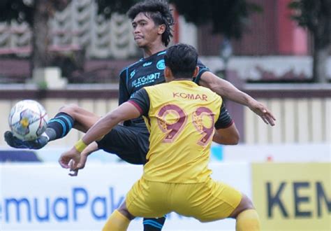 Hasil Arema FC Vs Persikabo 1973 Singo Edan Comeback Amankan