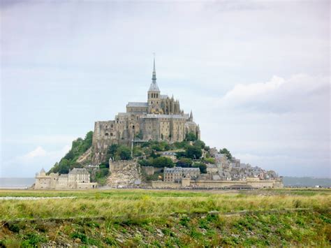 The Top 10 Most Famous Monuments Of France French Moments