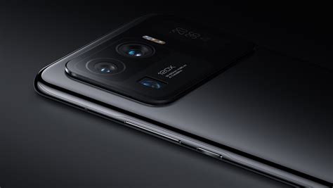 Xiaomi introduces the Mi 11 Ultra with a 50MP camera, 120x zoom, and a rear display - Neowin