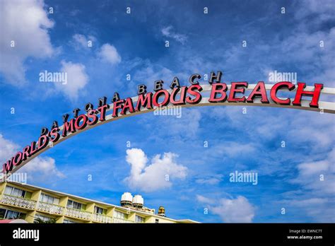 Daytona Beach, Florida, USA welcome sign Stock Photo - Alamy