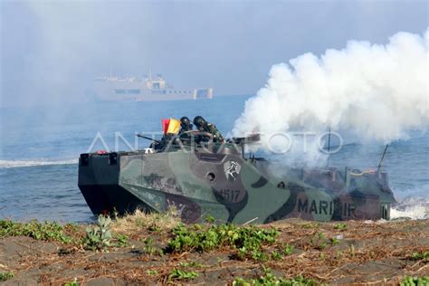 Latihan Super Garuda Shield Pendaratan Amfibi Antara Foto