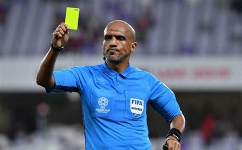 Wasit Ahmed Al Kaf Dipanggil Afc Dilarang Pimpin Pertandingan Seumur