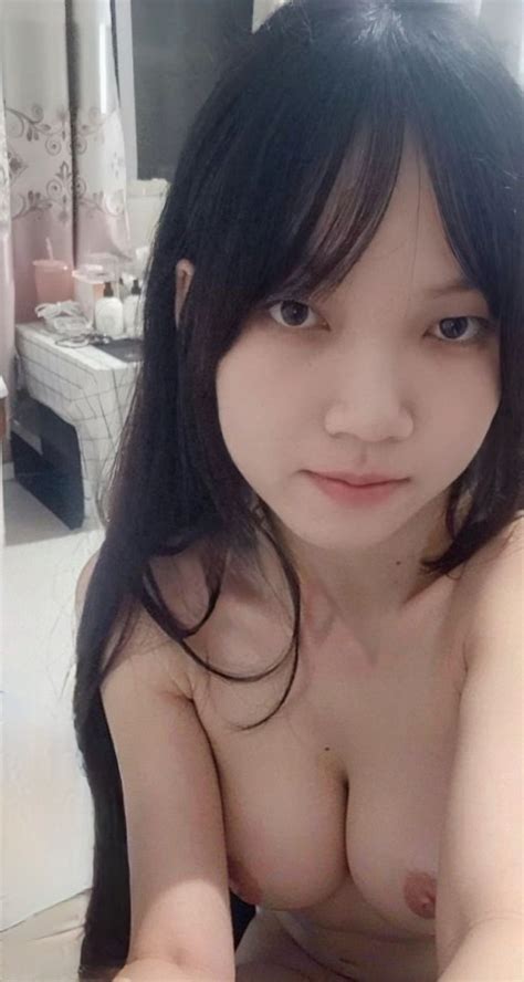 方欣燕 Hot Chinese girl Porn Pic