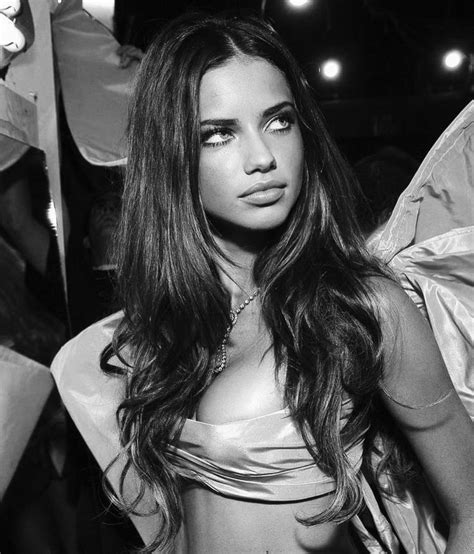 Pin By Solara On Schnellgemerkte Pins Adriana Lima Adriana Lima