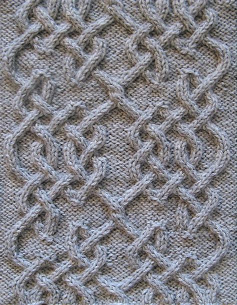 Ravelry Celtic Motif Knot 114 Pattern By Devorgillas Knitting