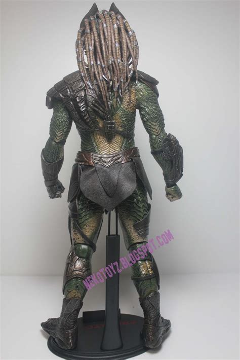 Neko Toyz Hot Toys MMS 137 1 6 Falconer Predator Review