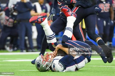 Tom Brady Sack Photos And Premium High Res Pictures Getty Images