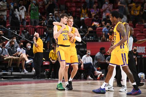 Lakers Vs Suns Recap Austin Reaves Lifts Lakers Past Suns Silver