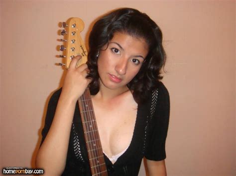 Rock N Roll Naked Mobile Homemade Porn Sharing