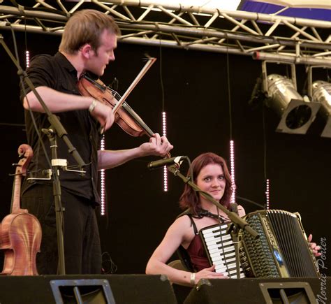 Hannah James And Sam Sweeney Kerfuffle Shrewsbury Folk Flickr