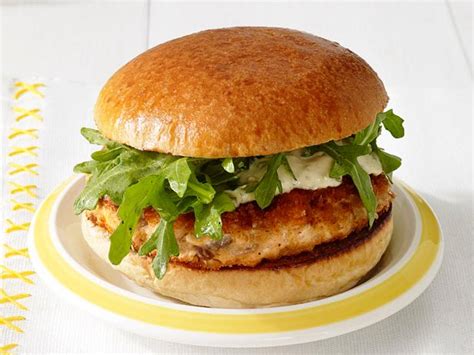 Top 4 Salmon Burger Recipes