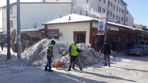 Pasinlerde kar temizleme çalışmaları tüm hızıyla devam ediyor Hukuki