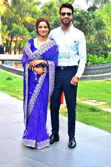 Photos Ankita Lokhande Spotted With Her Husband Vicky Jain For The