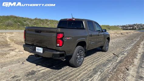 Chevy Colorado Lt In Harvest Bronze Metallic Live Photos