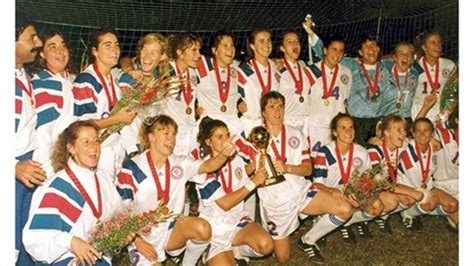 1995 Women’s World Cup – Soccer Politics / The Politics of Football