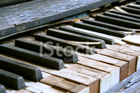 Broken Piano Keys Stock Photos - FreeImages.com