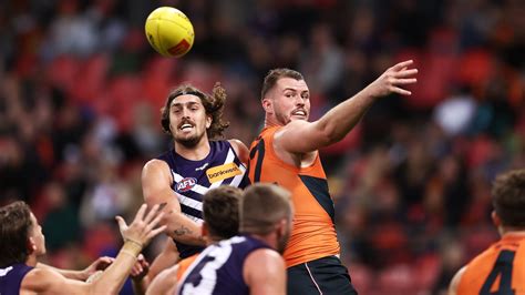 Gws Giants Vs Fremantle Dockers Predictions And Tips Giants To Edge To