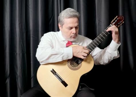 Giacomo Bartoloni Un Dia De Noviembre Leo Brouwer Viol O Brasileiro