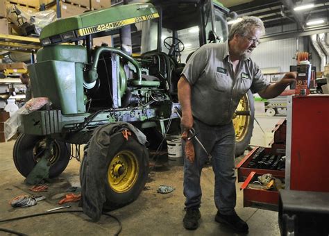 Minn. farm equipment repair tax faces wide disdain | Minnesota Public ...