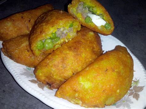 Empanada De Yuca Boricua Recipes Food International Recipes