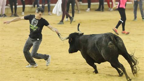 A La Venta En La Plaza De Toros De Zaragoza Las Entradas Para Las