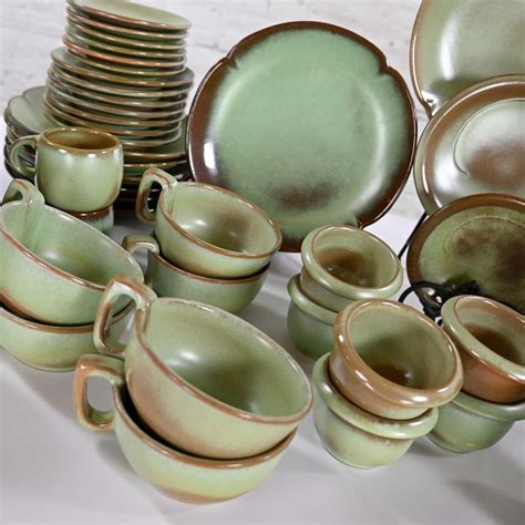 83 Pc Frankoma Dinnerware Set Plainsman Lazybones Westwinds Green