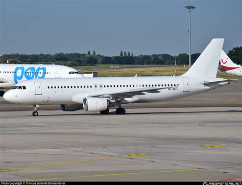 9H MLA Avion Express Malta Airbus A320 214 Photo By Thomas Schmidt