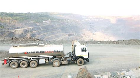 Explosives Work In A Quarry The Process Of Placing Explosives In An